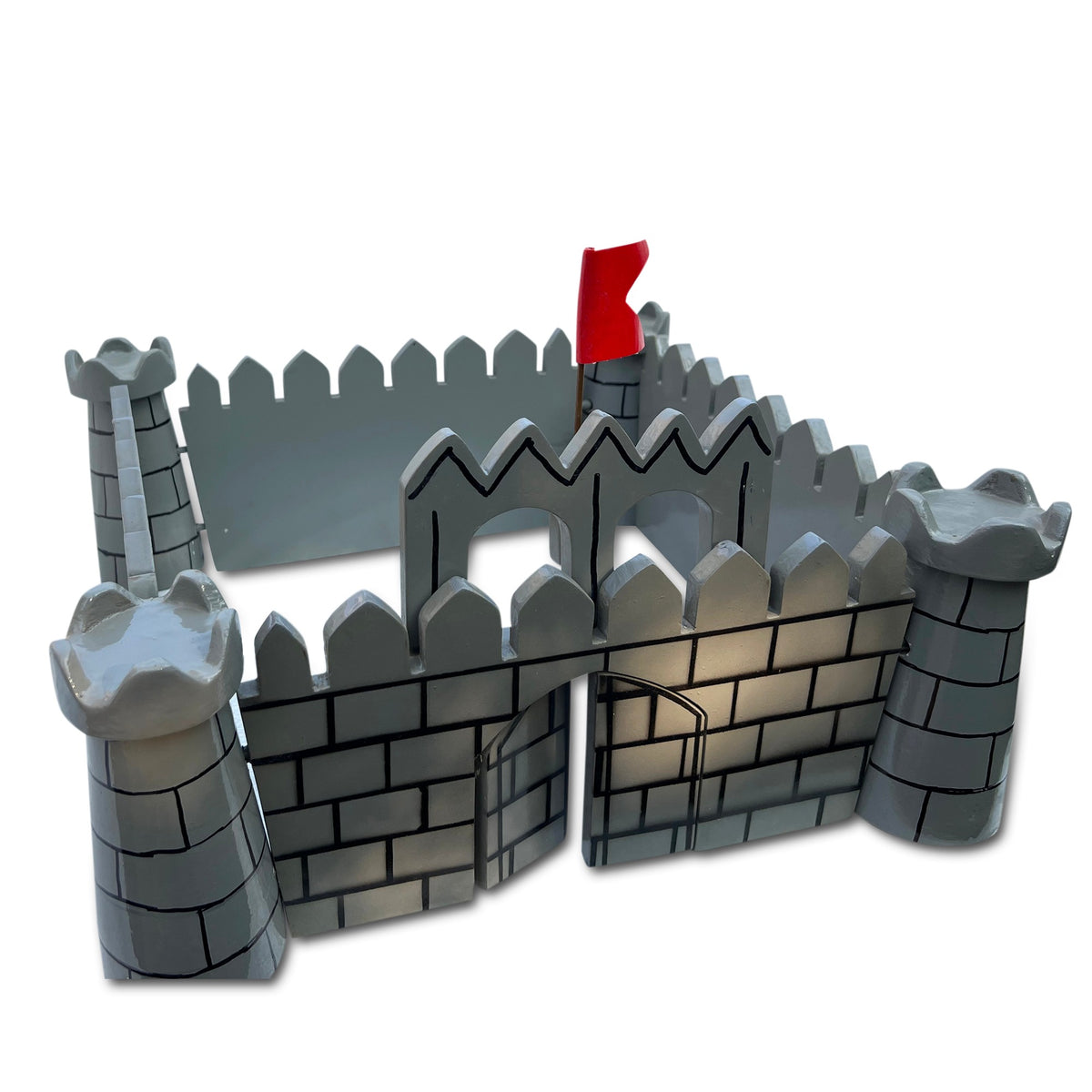 Folding fort seen from a corner, towers and walls